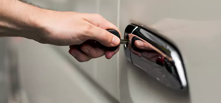 Why Choose Our Auto Locksmith Team in La Quinta, CA?